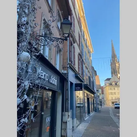 De Charme 6 Pers Avec Jacuzzi & Sauna Privatifs Au Coeur De - Esprit Coco Apartamento