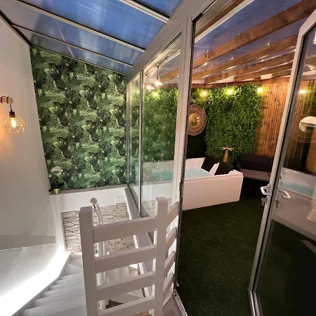 De Charme 6 Pers Avec Jacuzzi & Sauna Privatifs Au Coeur De - Esprit Coco Apartamento *